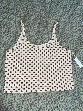 ARQ crop tank